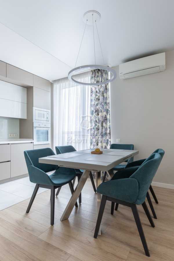 Продаж 2-кімнатної квартири 80.5 м², Європейська пл., Союзу, 45а