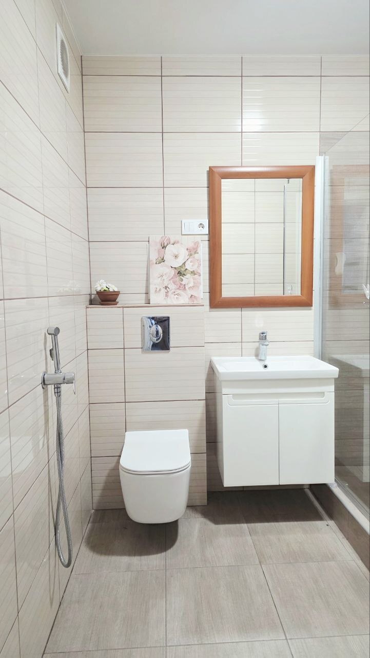 Продажа 2-комнатной квартиры 78 м², Славы бул.