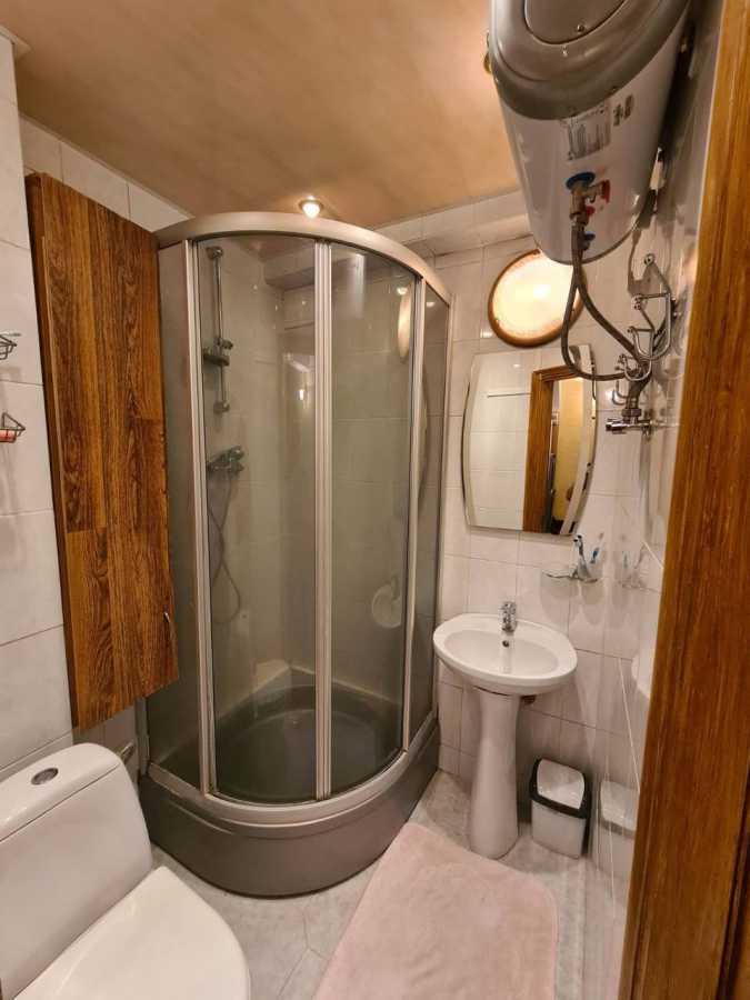 Продаж 2-кімнатної квартири 46 м², Михайла Донця вул., 27А