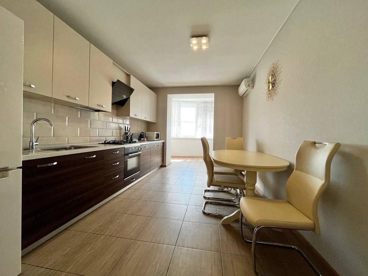 Продажа 2-комнатной квартиры 84 м², Набережная Победы ул.