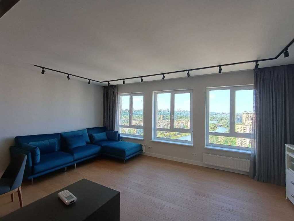 Продаж 3-кімнатної квартири 143 м², Ованеса Туманяна вул., 15А