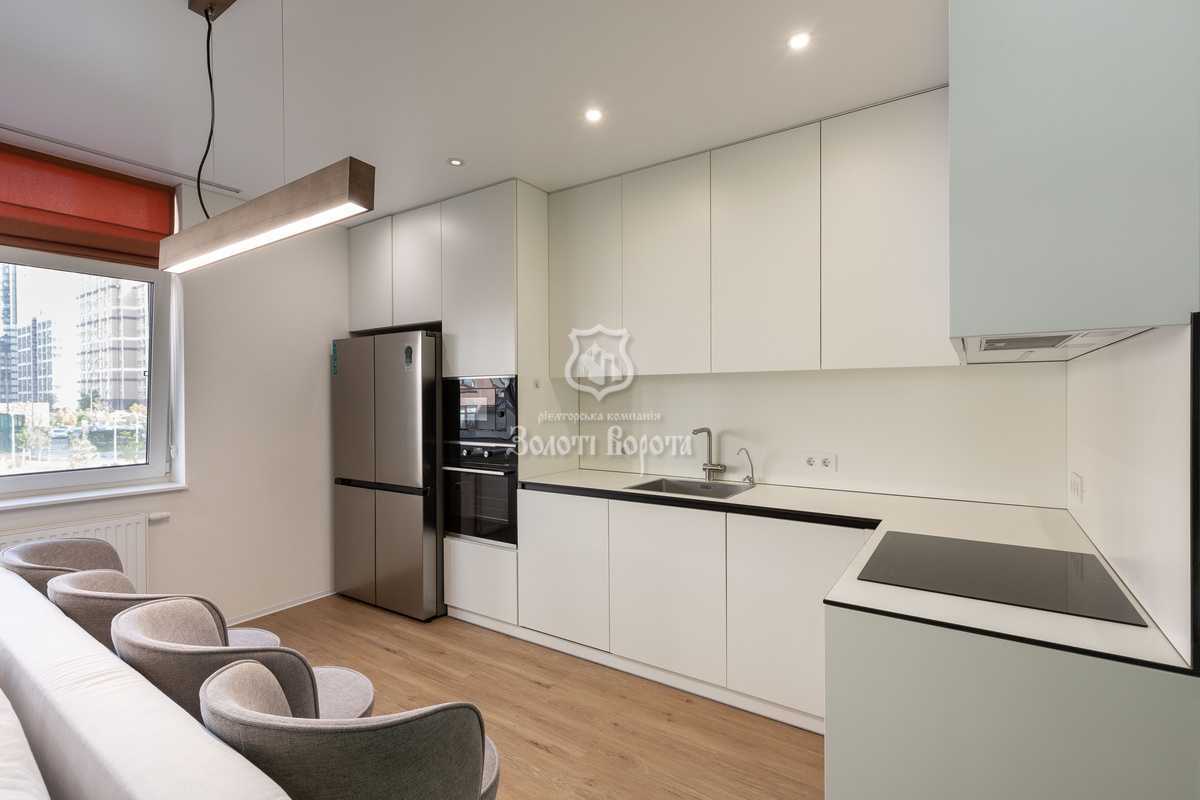 Продаж 2-кімнатної квартири 67.8 м², Олександра Олеся вул., 2а
