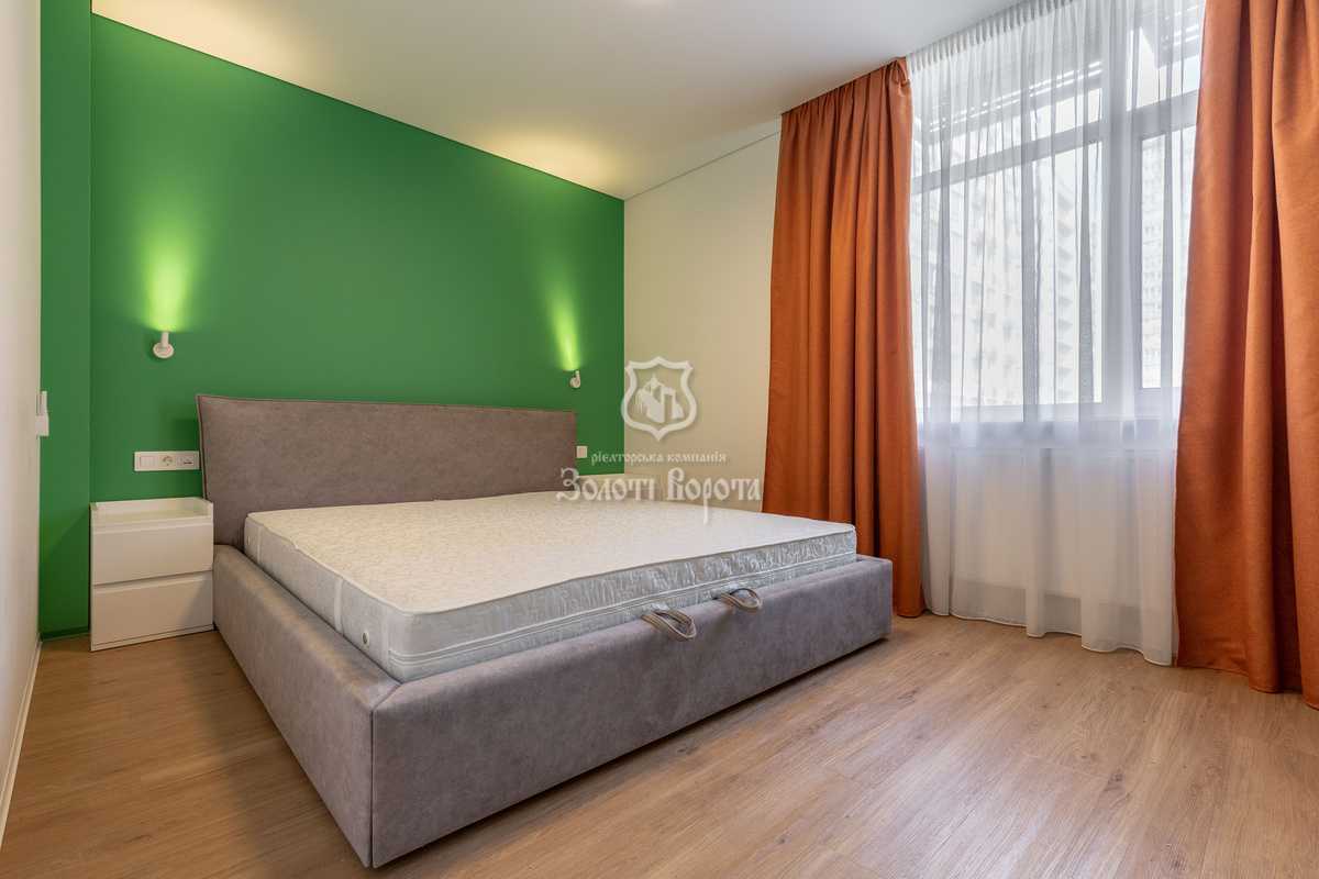 Продаж 2-кімнатної квартири 67.8 м², Олександра Олеся вул., 2а