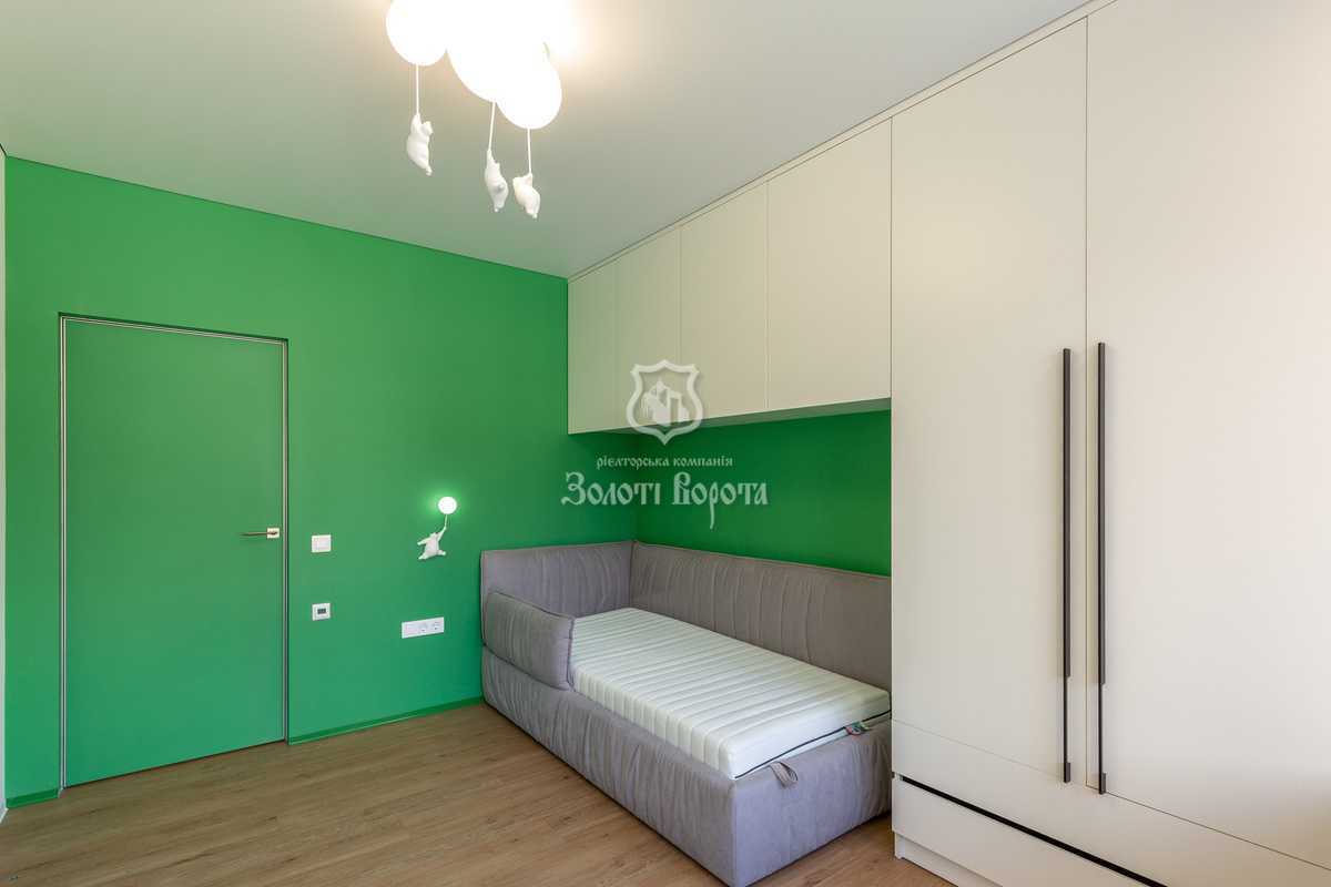Продаж 2-кімнатної квартири 67.8 м², Олександра Олеся вул., 2а