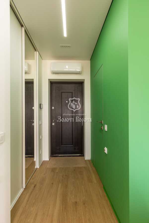 Продаж 2-кімнатної квартири 67.8 м², Олександра Олеся вул., 2а