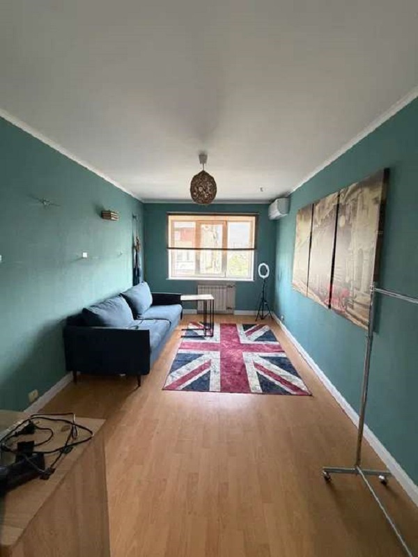 Продаж 2-кімнатної квартири 60 м², Березняківська вул., 4