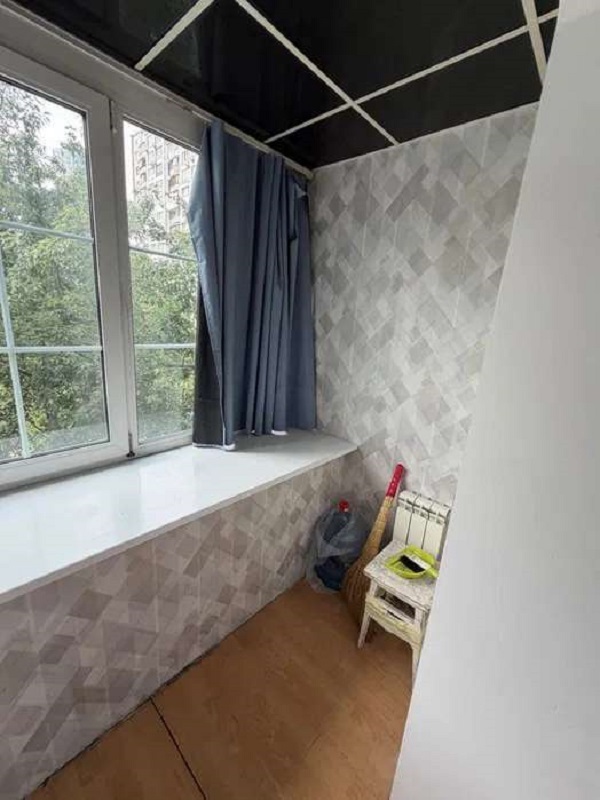 Продаж 2-кімнатної квартири 60 м², Березняківська вул., 4