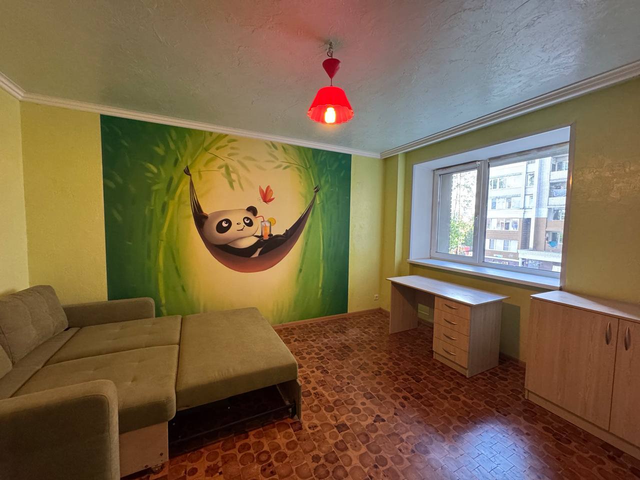 Оренда 3-кімнатної квартири 90 м², Тургенівська вул., 10