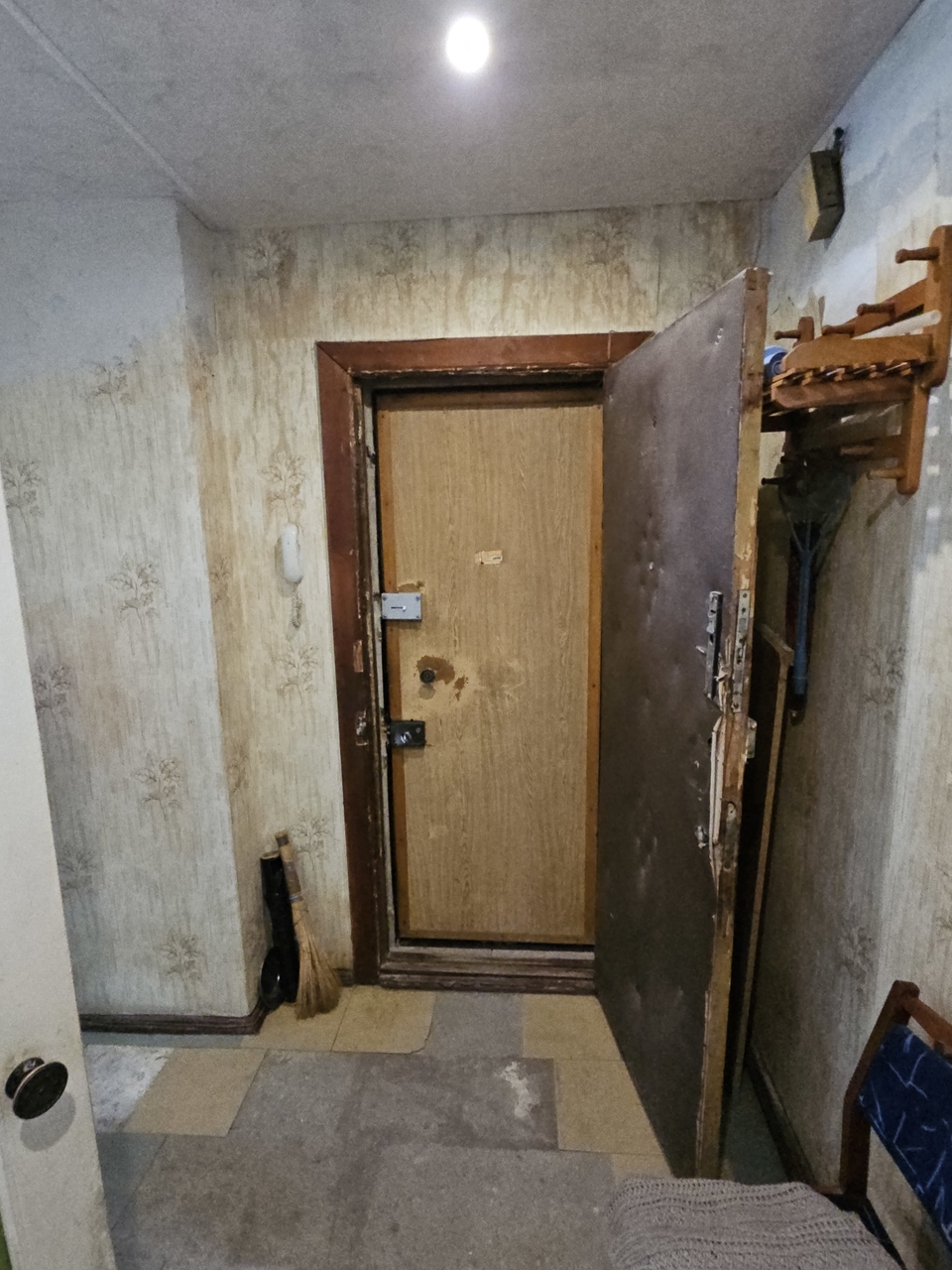 Продаж 1-кімнатної квартири 42 м², Менахем-Мендл Шнеєрсона вул., 15