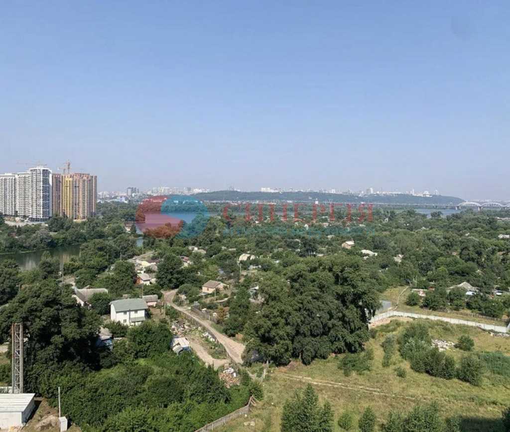 Продаж 2-кімнатної квартири 90 м², Дніпровська наб., 20б