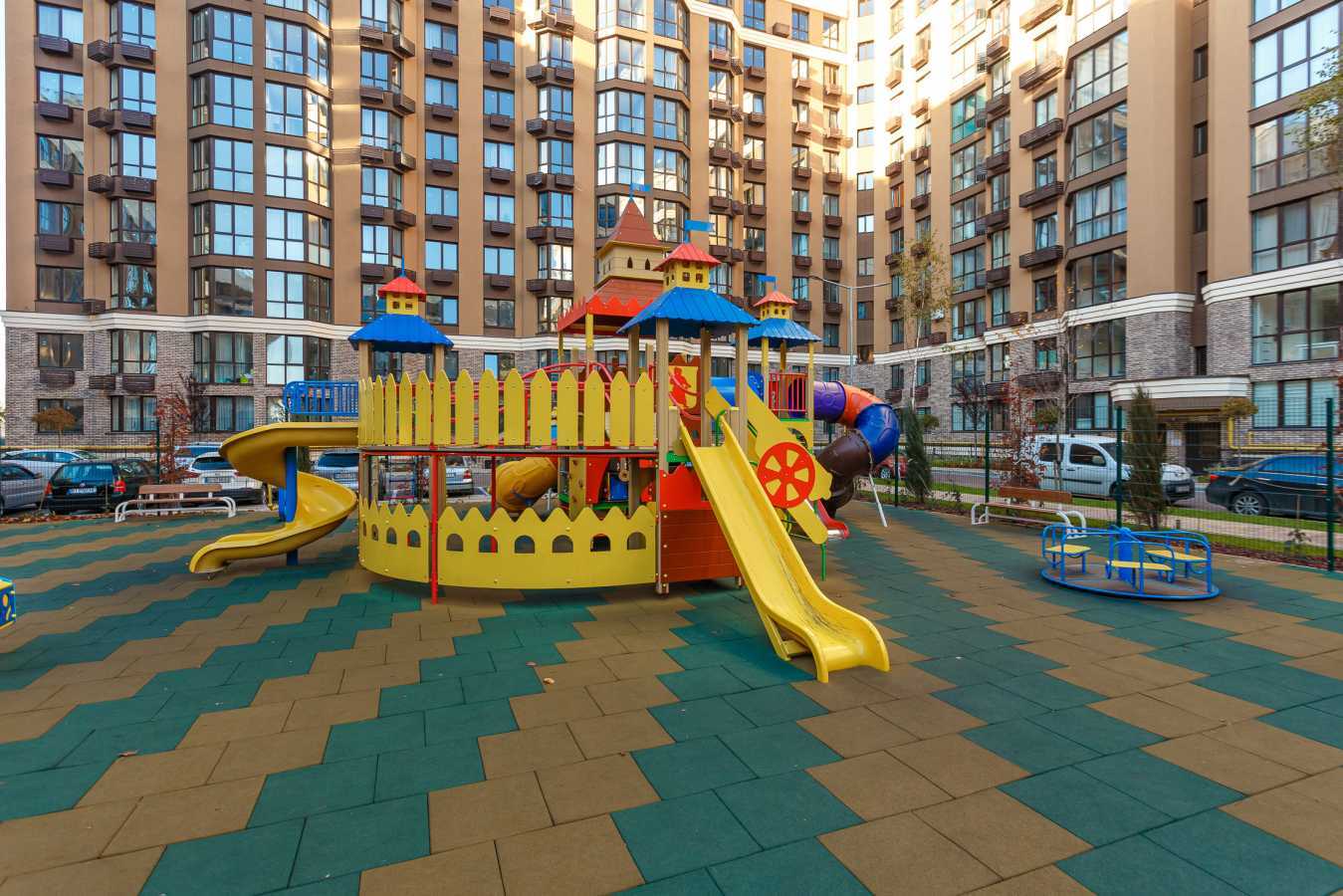 Продаж 1-кімнатної квартири 35 м², Миру вул., 2В