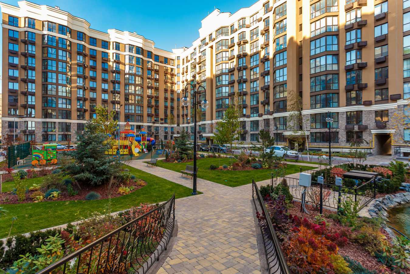 Продаж 1-кімнатної квартири 35 м², Миру вул., 2В