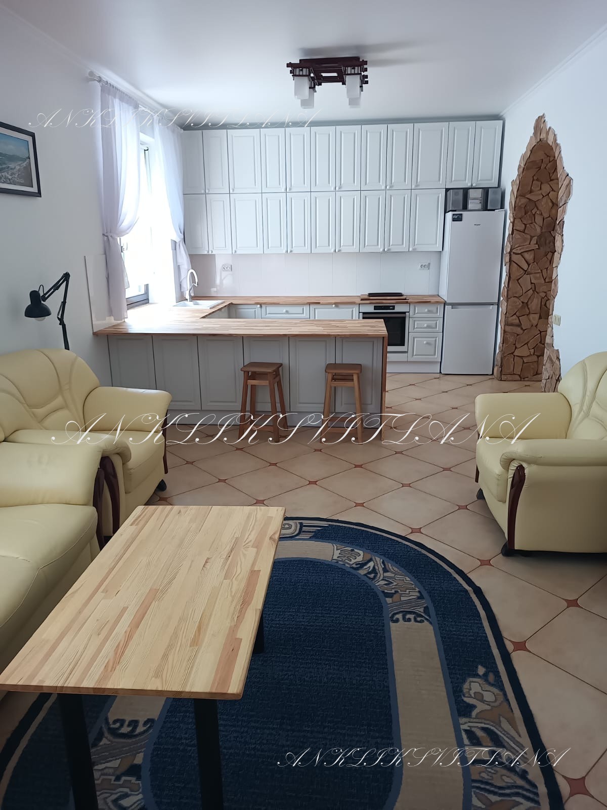 Аренда коттеджа 400 м², Демидовская ул.