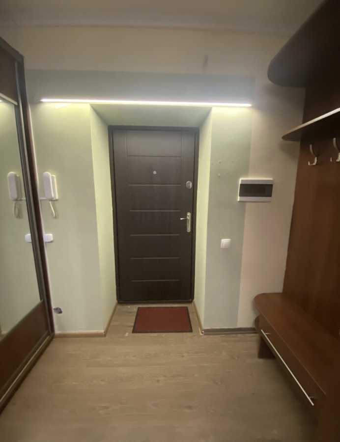 Продаж 2-кімнатної квартири 73.6 м², Центральна вул., 33В