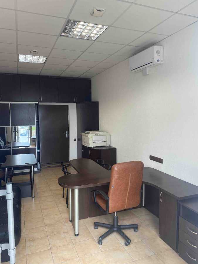 Аренда офиса 21.8 м², Днепровская наб., 14