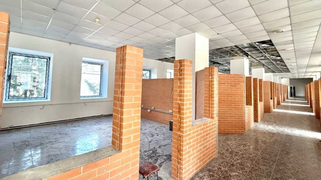 Оренда офісу 734.3 м², Куренівська вул., 5/7
