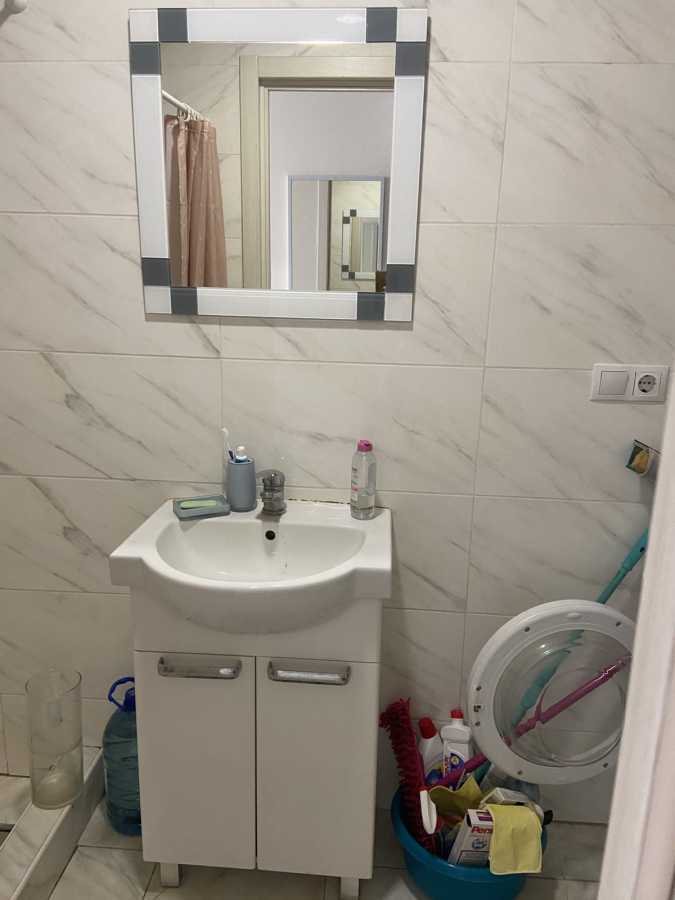 Продаж 1-кімнатної квартири 24.2 м², Машинобудівна вул., 41