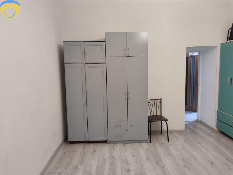 Продажа 2-комнатной квартиры 38.5 м², Манежная ул.