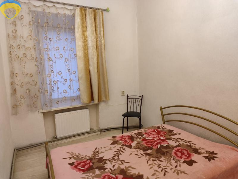 Продажа 2-комнатной квартиры 38.5 м², Манежная ул.