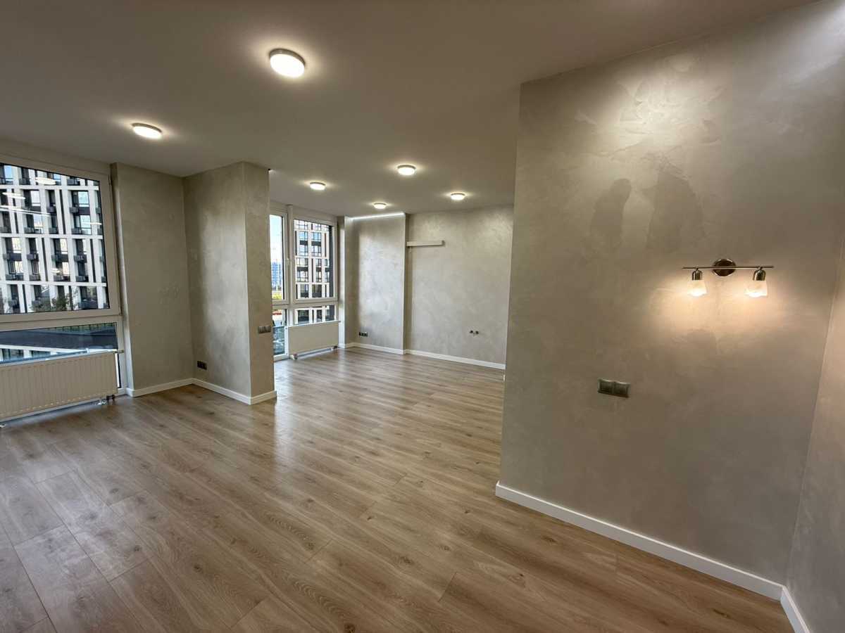 Продаж 1-кімнатної квартири 47.3 м², Зарічна вул., 6