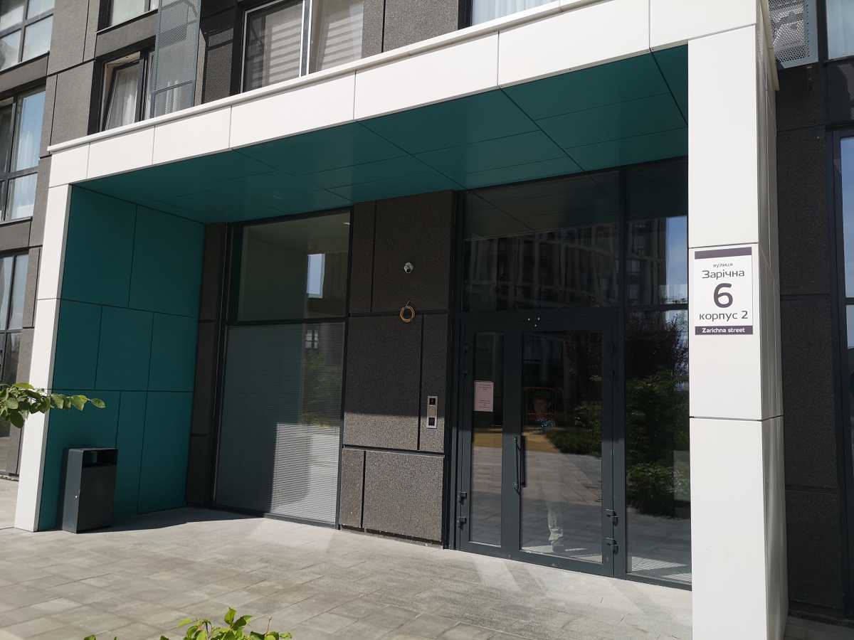 Продаж 1-кімнатної квартири 47.3 м², Зарічна вул., 6