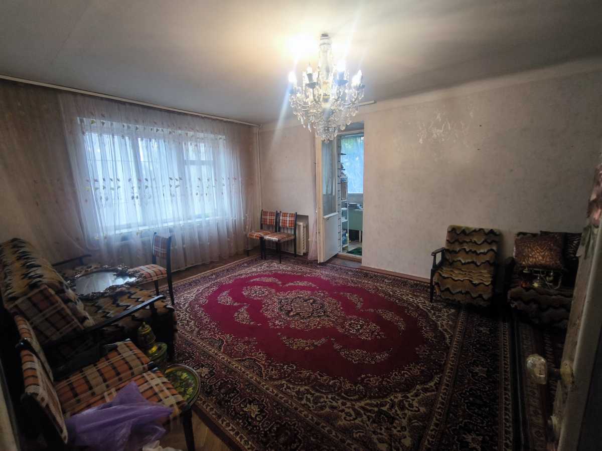 Продаж 3-кімнатної квартири 82 м², Лабораторний пров., 4