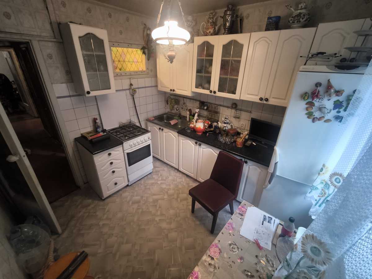 Продаж 3-кімнатної квартири 82 м², Лабораторний пров., 4