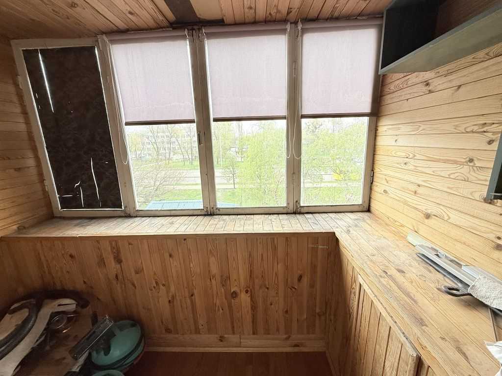 Продаж 3-кімнатної квартири 58 м², Новаторів вул., 4