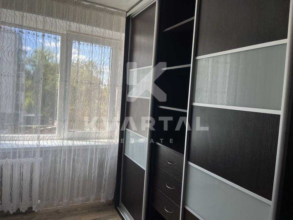 Продаж 1-кімнатної квартири 30 м², Миру вул., 6