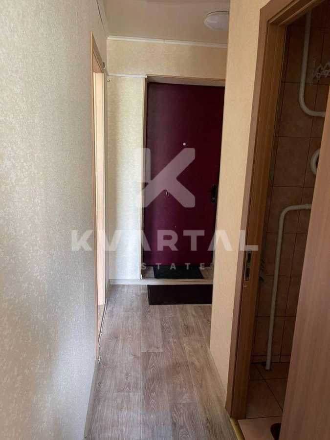 Продаж 1-кімнатної квартири 30 м², Миру вул., 6