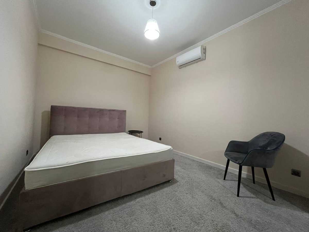 Продаж 1-кімнатної квартири 68 м², Михайла Максимовича вул., 28