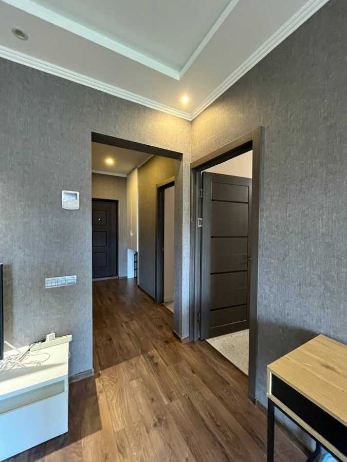 Продаж 1-кімнатної квартири 68 м², Михайла Максимовича вул., 28