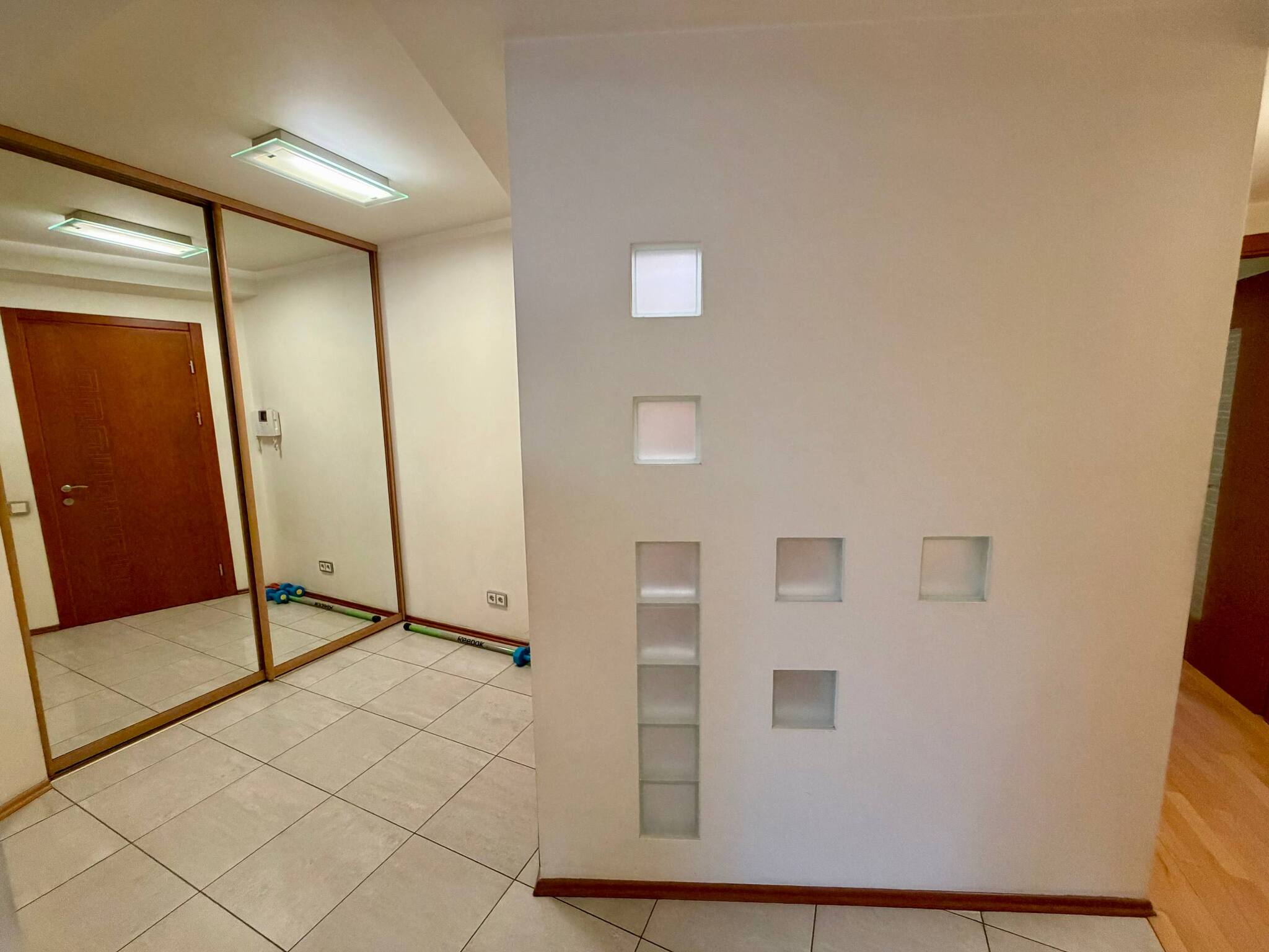 Аренда 2-комнатной квартиры 89 м², Академика Чекмарева ул.