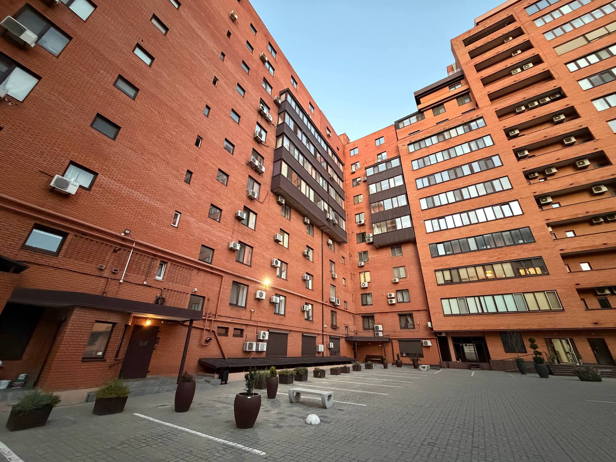 Аренда 2-комнатной квартиры 89 м², Академика Чекмарева ул.