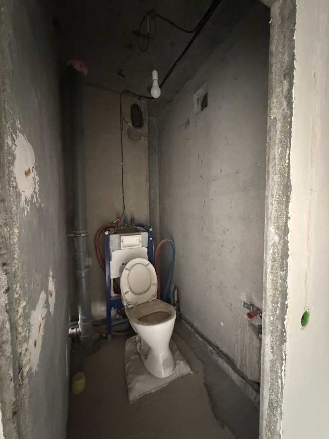 Продаж 2-кімнатної квартири 74 м², Сергія Данченка вул., 3