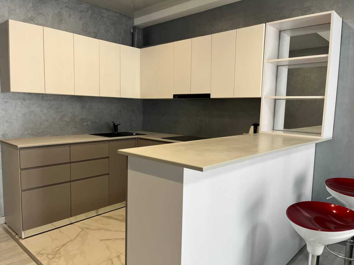 Продаж 1-кімнатної квартири 38 м², Михайла Максимовича вул., 24Б