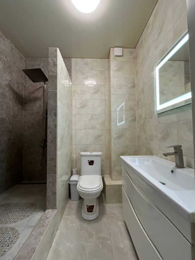 Продаж 1-кімнатної квартири 38 м², Михайла Максимовича вул., 24Б