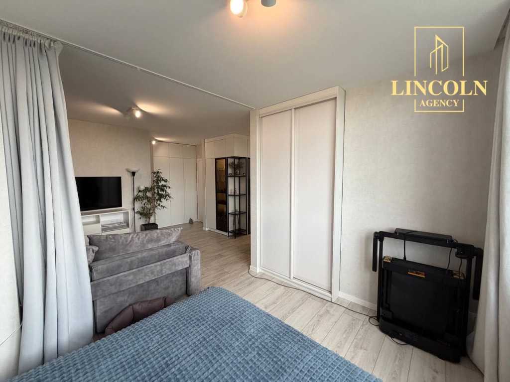 Продаж 1-кімнатної квартири 46 м², Вацлава Гавела бул., 1/28
