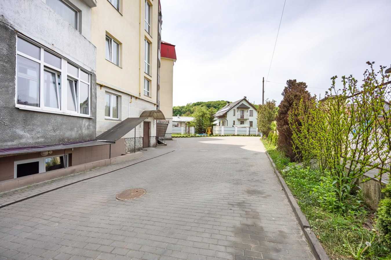 Продажа 1-комнатной квартиры 38 м², Зимняя Горишня ул.