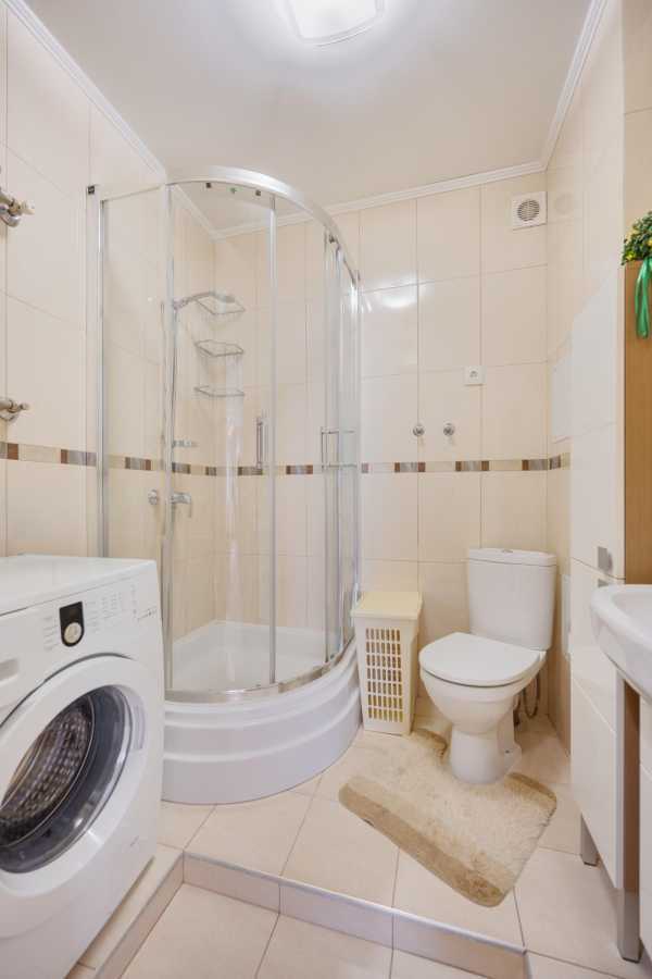 Продажа 1-комнатной квартиры 38 м², Зимняя Горишня ул.