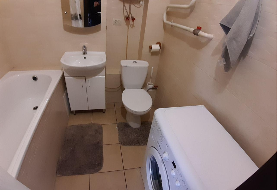 Аренда 1-комнатной квартиры 40 м², Мартиросяна ул., 5