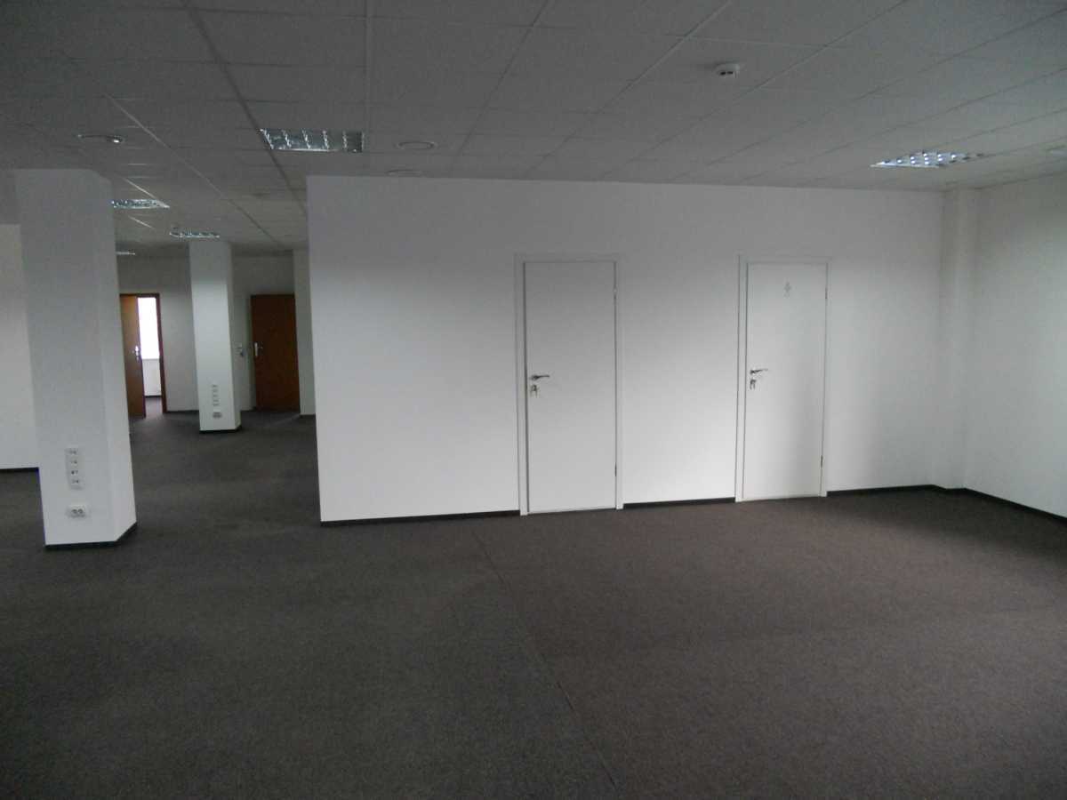 Оренда офісу 430 м², Новокостянтинівська вул.