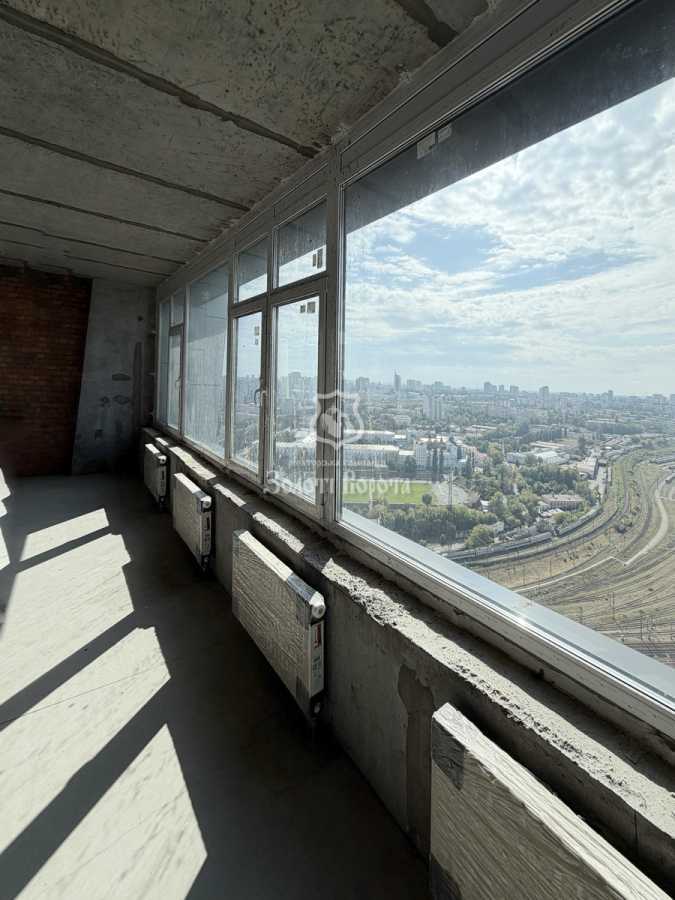 Продаж 3-кімнатної квартири 121.2 м², Берестейський, 11к2