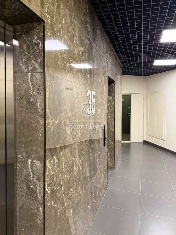 Продаж 3-кімнатної квартири 121.2 м², Берестейський, 11к2