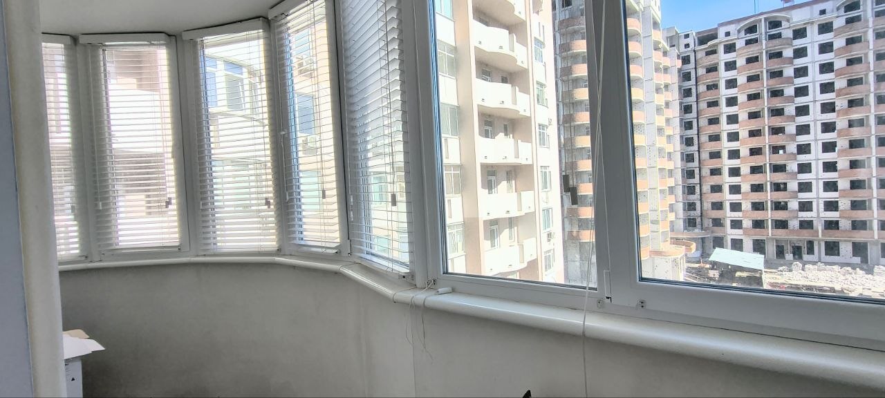 Аренда 2-комнатной квартиры 100 м², Малиновского Маршала ул.