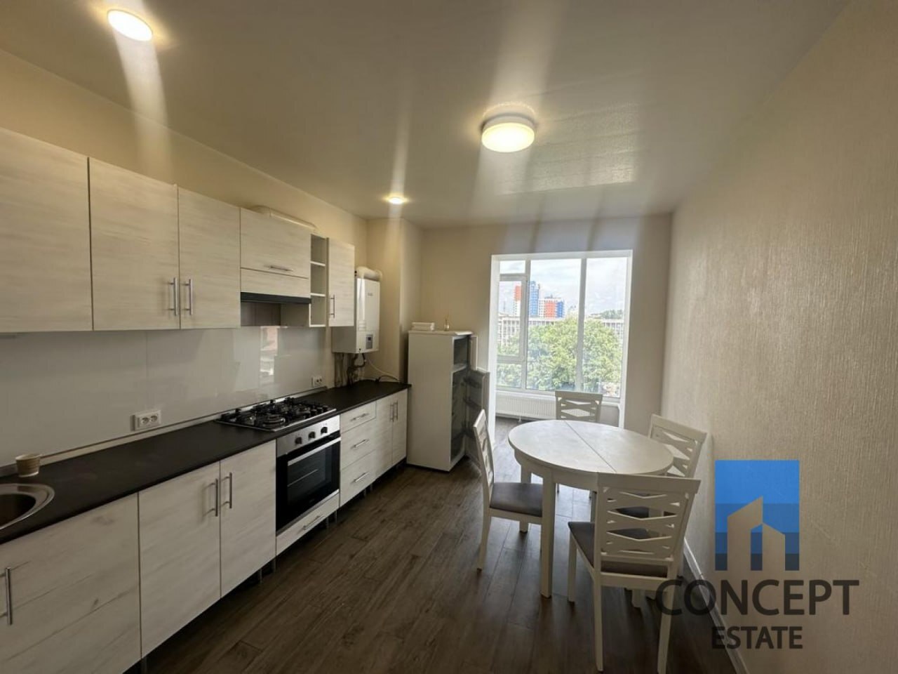 Аренда 3-комнатной квартиры 75 м², Василия Жуковского ул.