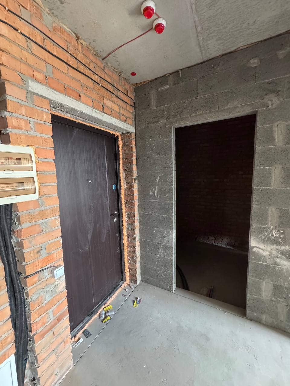 Продажа 2-комнатной квартиры 69 м², Александра Олеся ул., 4