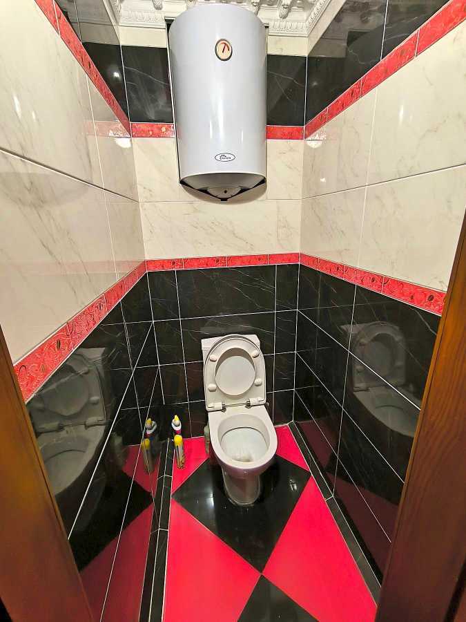 Продаж 2-кімнатної квартири 49.5 м², Комсомольська