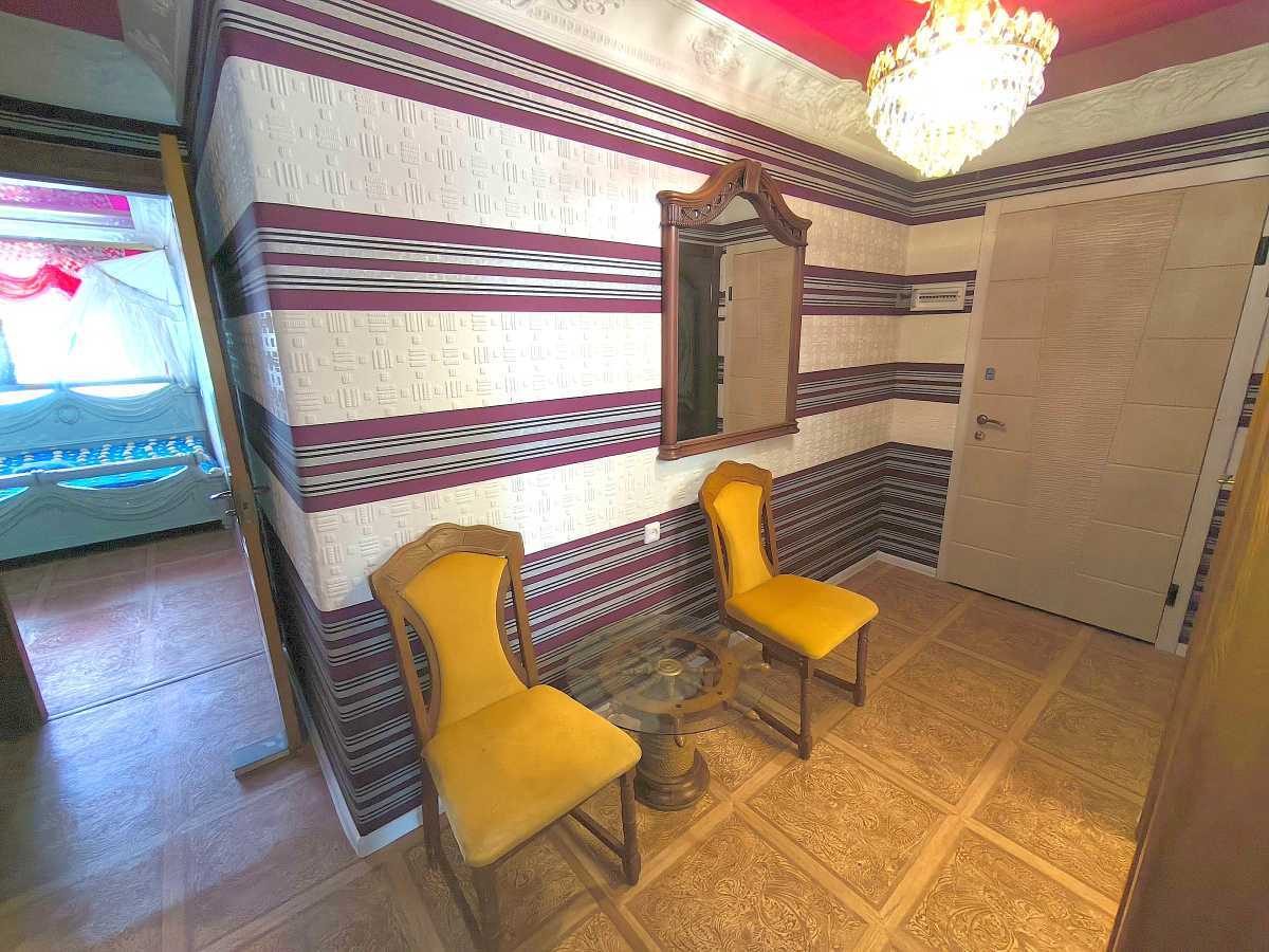 Продаж 2-кімнатної квартири 49.5 м², Комсомольська