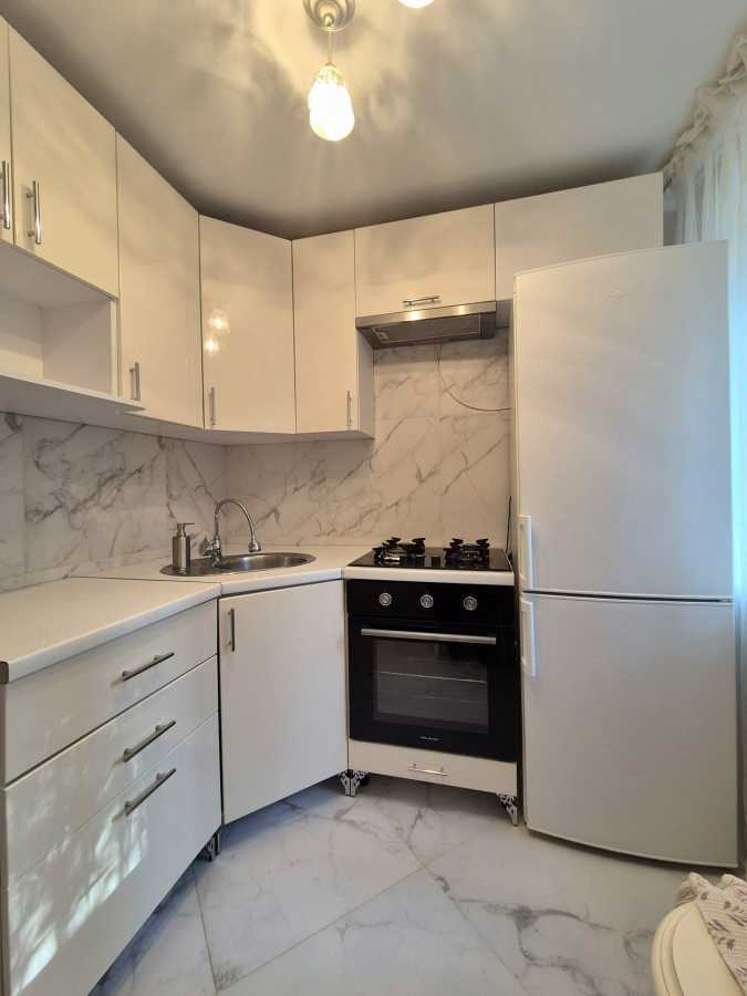 Продаж 2-кімнатної квартири 44.7 м², Вавілових вул., 16/12